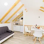 Shining Star Apartamento