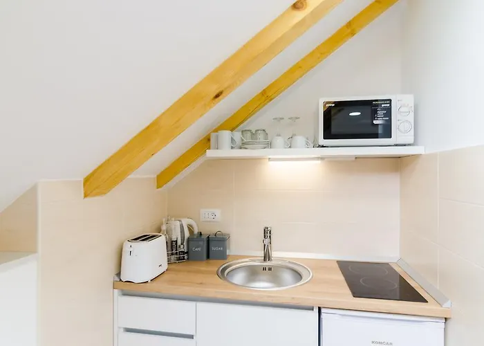 Shining Star Apartament *